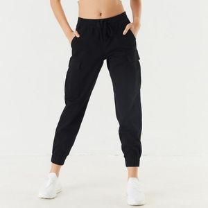 ❗SOLD: Black Solid Woven Cargo Jogger Pants